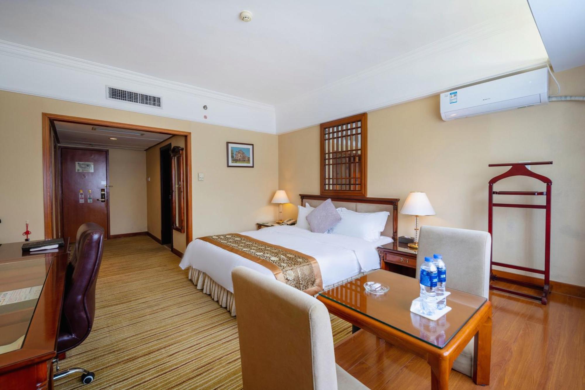 Sunshine Holiday Hotel Fuzhou Fuzhou  Exteriör bild