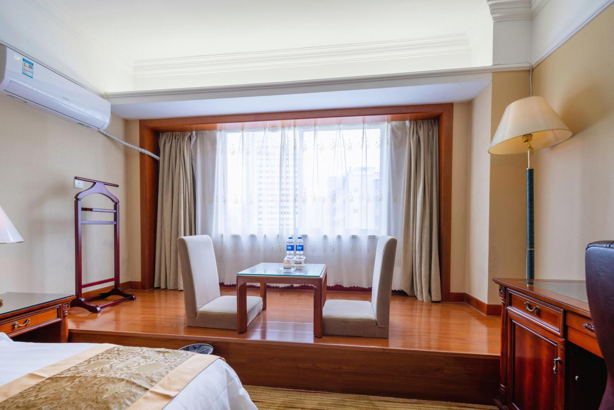Sunshine Holiday Hotel Fuzhou Fuzhou  Exteriör bild