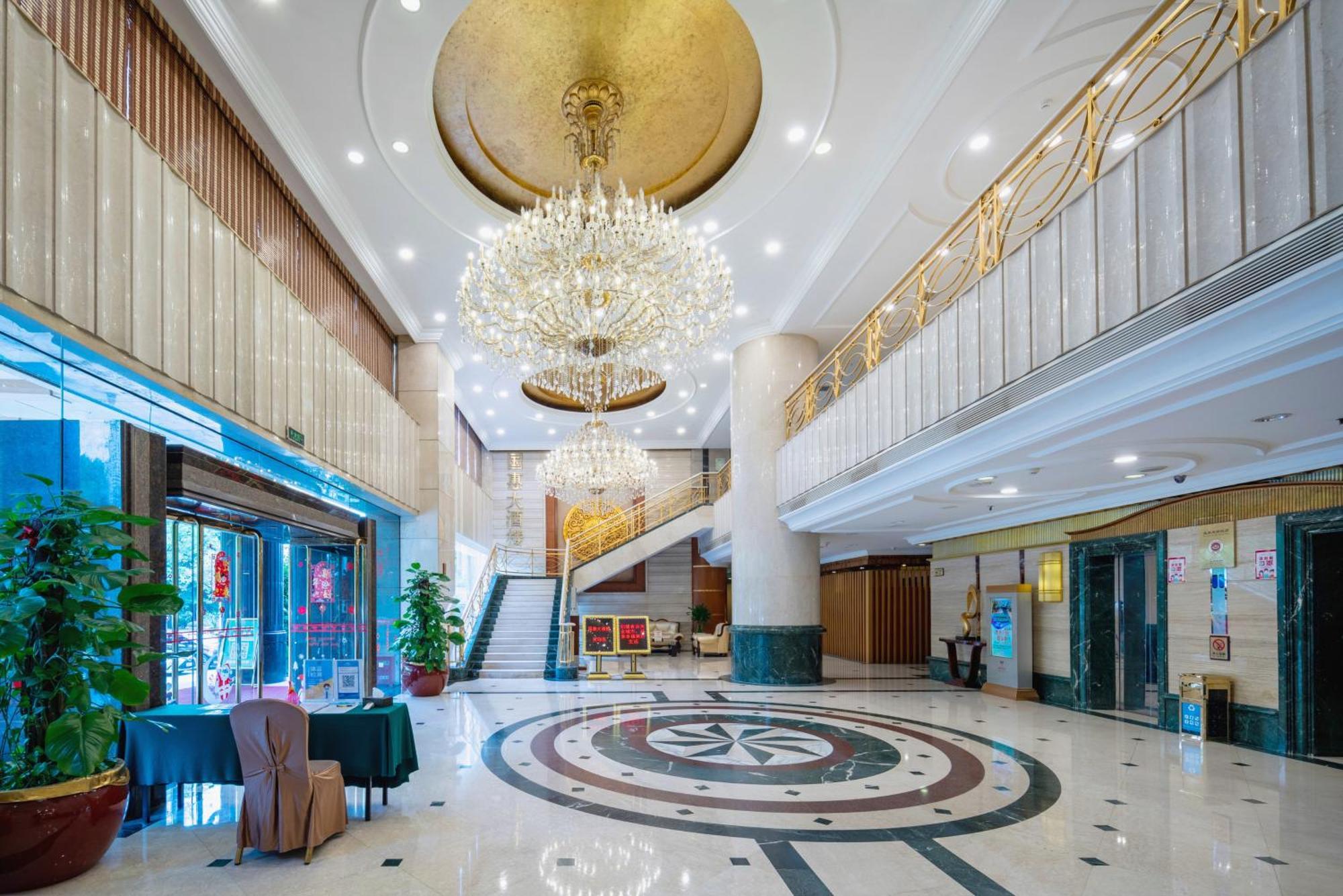 Sunshine Holiday Hotel Fuzhou Fuzhou  Exteriör bild